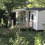 Mobil-home Avec Terrasse Pour 6 Personnes - Api-1-52-1187 Kemping