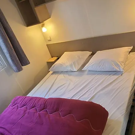 Mobil-home Avec Terrasse Pour 6 Personnes - Api-1-52-1187 La Douze