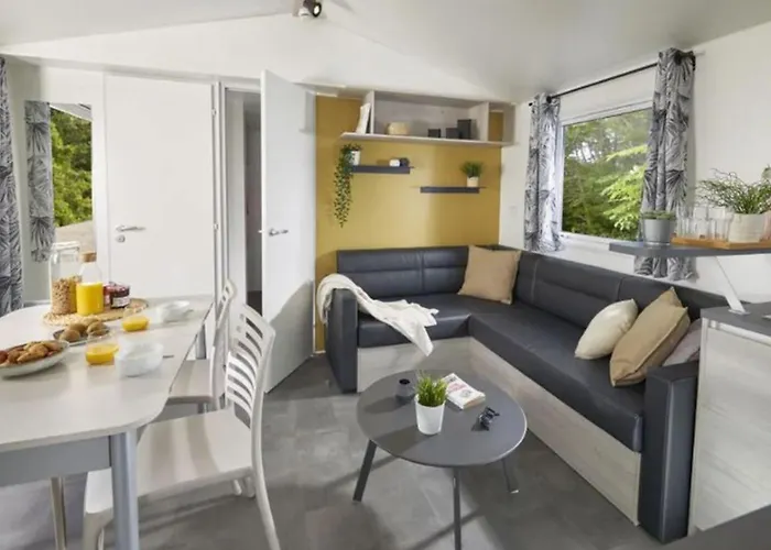 Mobil-home Avec Terrasse Pour 6 Personnes - Api-1-52-1187 캠프장