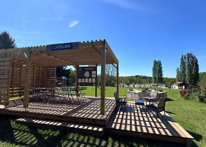 Mobil-home Avec Terrasse Pour 6 Personnes - Api-1-52-1187 La Douze