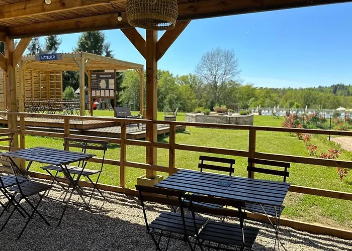 Mobil-home Avec Terrasse Pour 6 Personnes - Api-1-52-1187 *