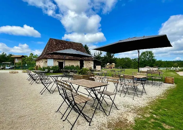 Mobil-home Avec Terrasse Pour 6 Personnes - Api-1-52-1187 La Douze